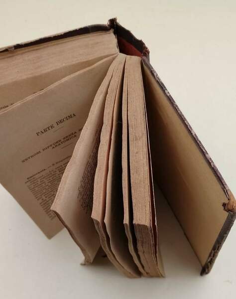 MANUALE DIAGNOSTICO-TERAPEUTICO-GENERALE MEDICO CHIRURGICO COMPILATO A SISTEMA MODERNO( 1890)