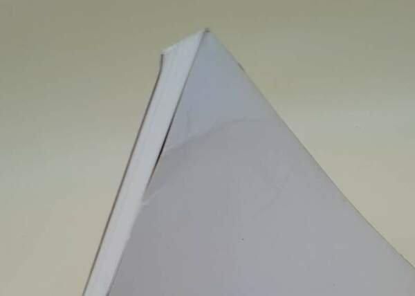 OTTO SECOLI DI CERAMICA LIGURE NELLE COLLEZIONI PUBBLICHE DE SAVONESE(1986)