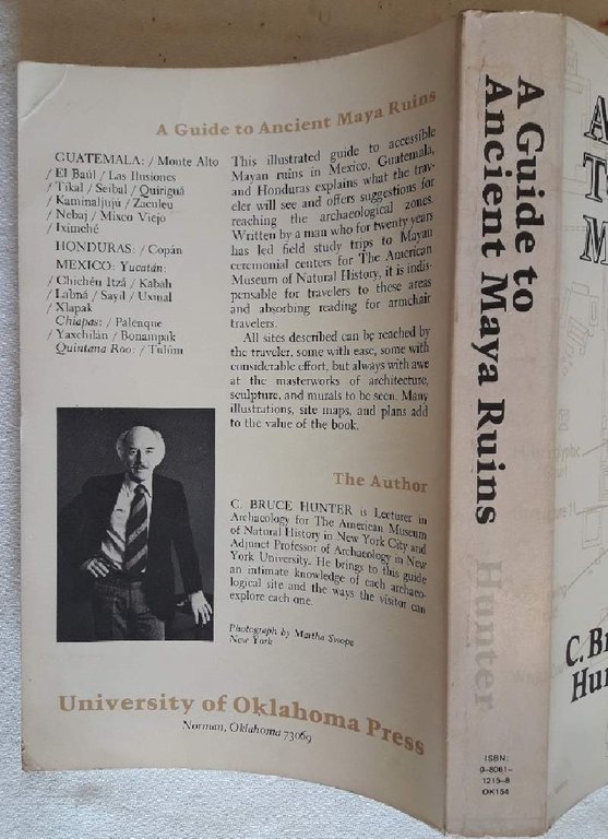 A GUIDE TO ANCIENT MAYA RUINS(1975)