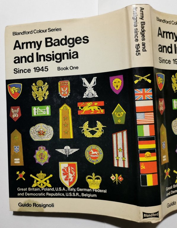 Army Badges and Insigna since 1945 - book one