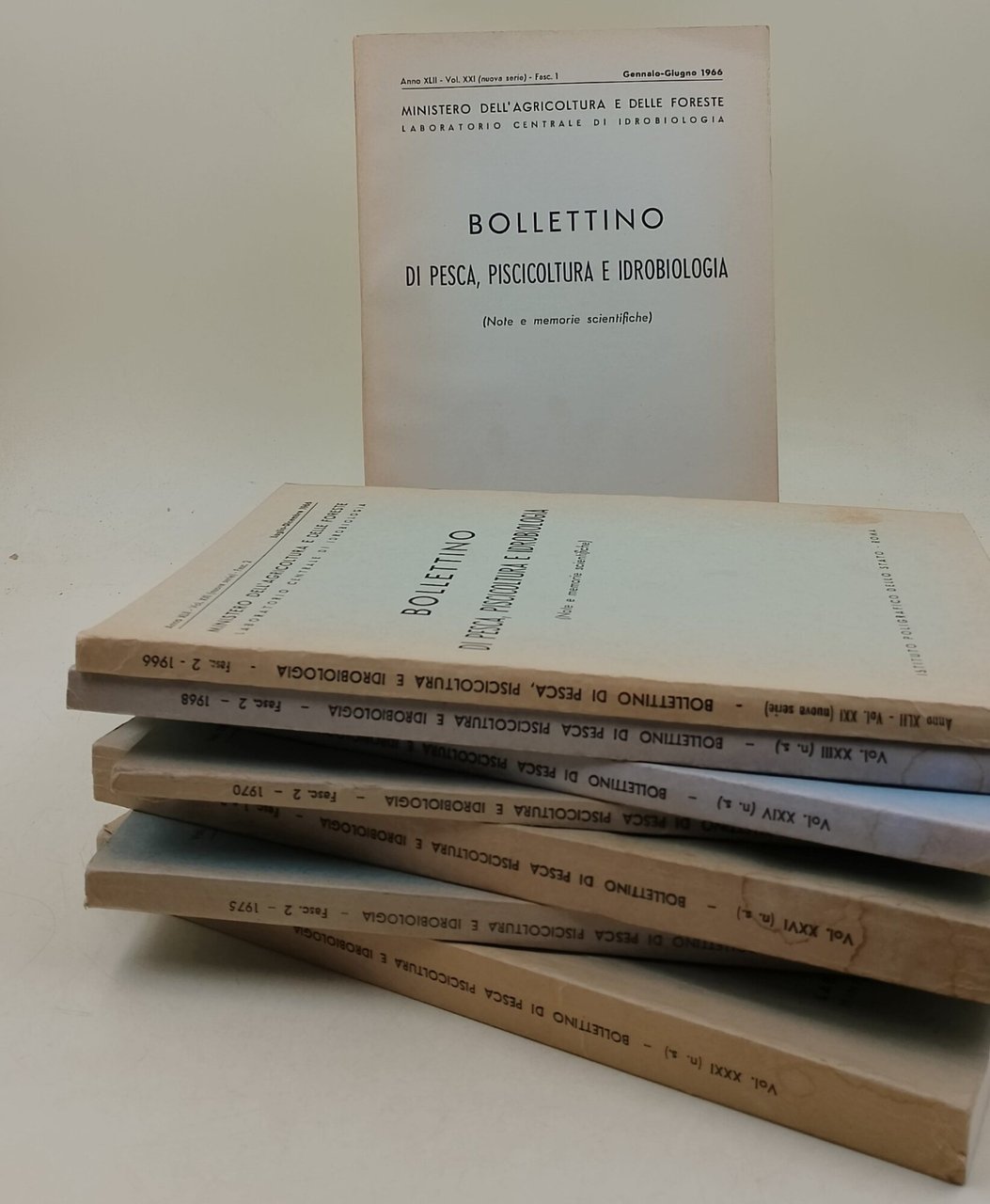 Bollettino di pesca, piscicolture e idrobiologia- 8 numeri
