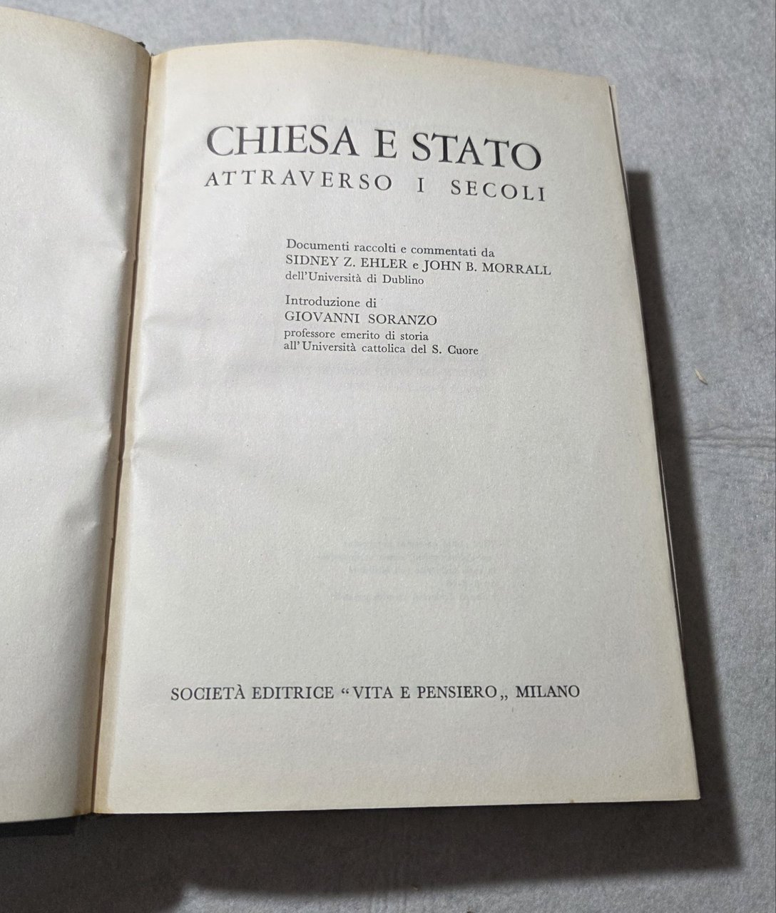 Chiesa e Stato attraverso i secoli | Immagine principale