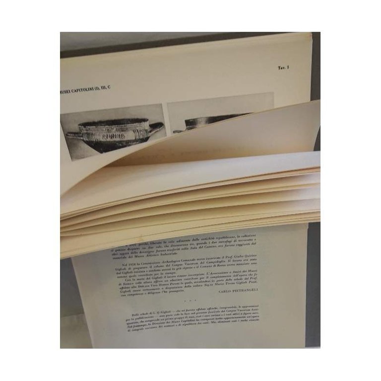 CORPUS VASORUM ANTIQUORUM-ITALIA MUSEI CAPITOLINI DI ROMA(1962)
