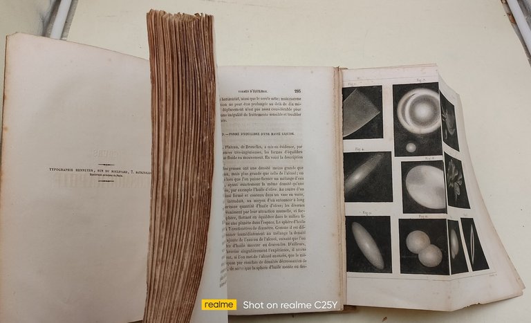 Cours des Cosmographie ou elements d'astronomie