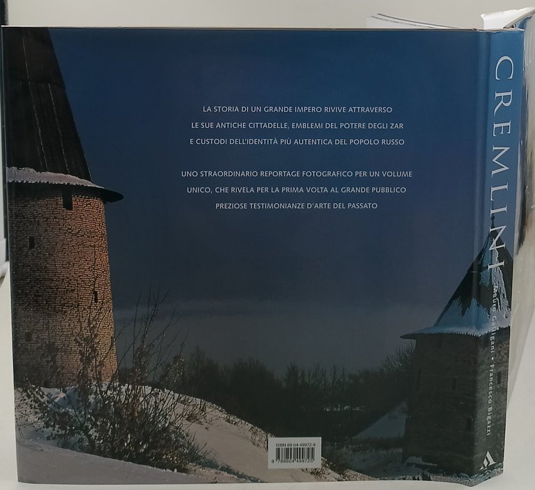 Cremlini. Le fortezze dell'antica Russia. Ediz. illustrata