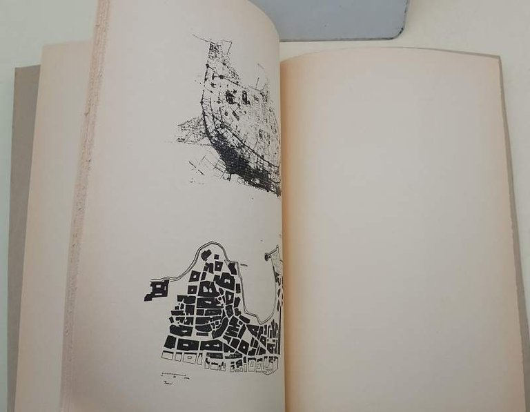 DEGLI ORDINAMENTA ET CONSUETUDO MARIS DI TRANI( 1963)