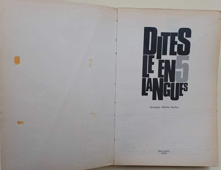 DITES LE EN 5 LANGUES(1974)