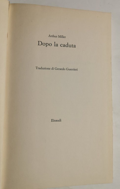 Dopo la caduta | Immagine Gallery 2