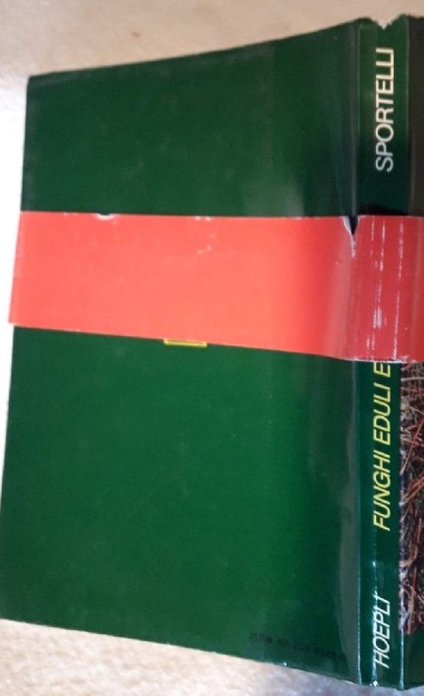 FUNGHI EDULI E VELENOSI- COME DISTINGUERLI, RICETE( 1979)