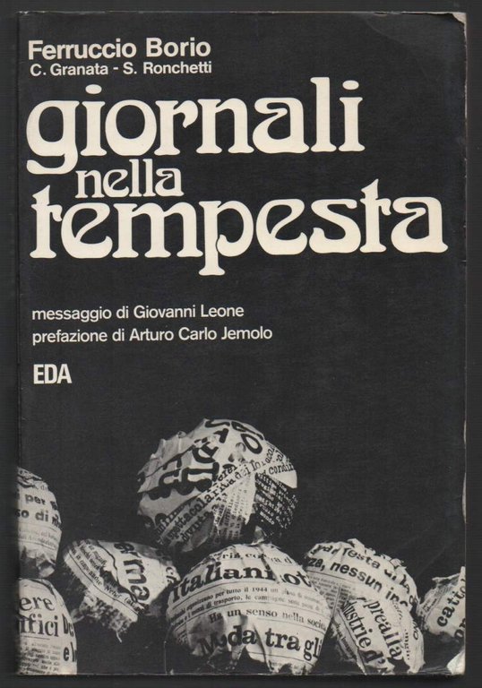 GIORNALI NELLA TEMPESTA (1975)