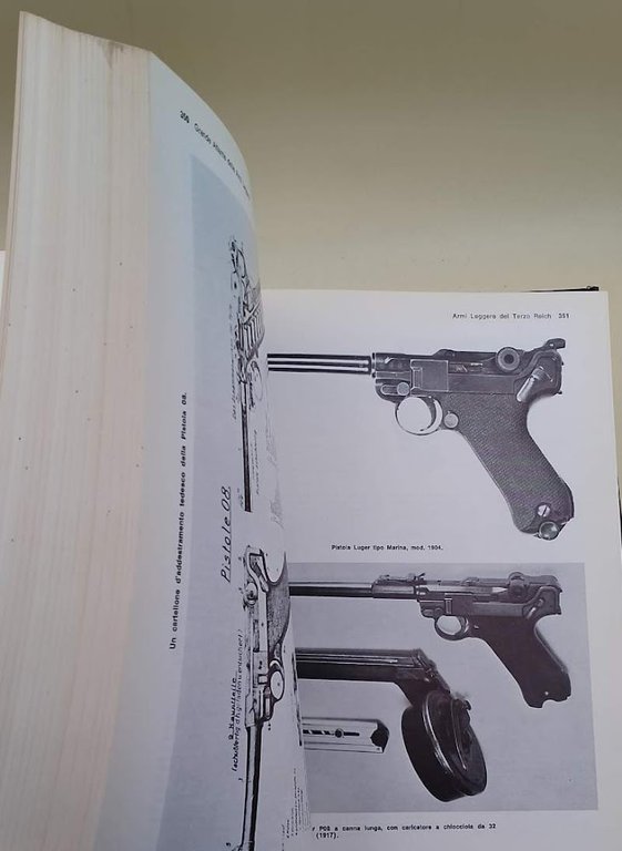 GRANDE ATLANTE DELLE ARMI LEGGERE(1977)