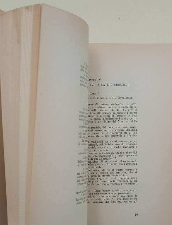 I REATI NELLA LEGGE SUGLI STUPEFACENTI (1982)