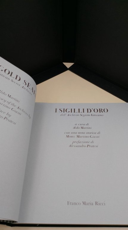 I Sigilli d'oro dell'Archivio Segreto Vaticano