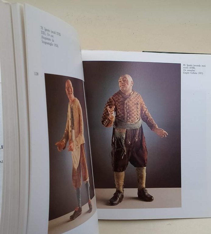 IL PRESEPE NAPOLETANO NEL MUSEO DI SAN MARTINO(1988)