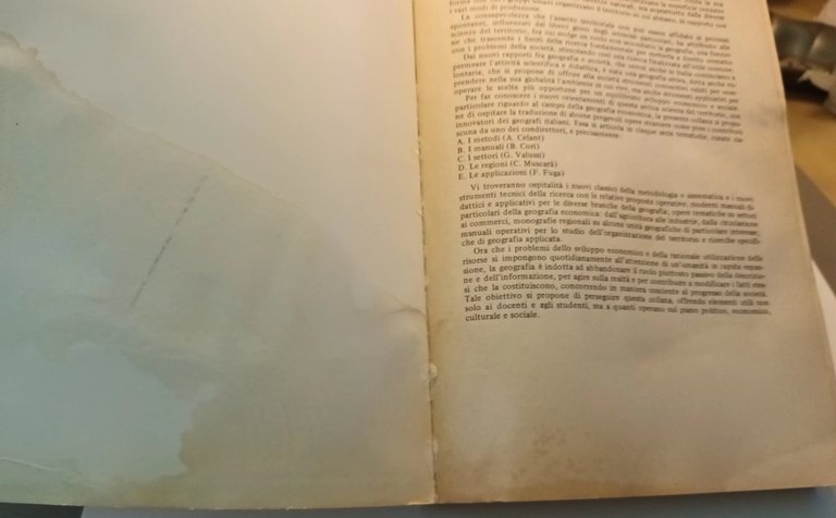 Introduzione alla geografia economica