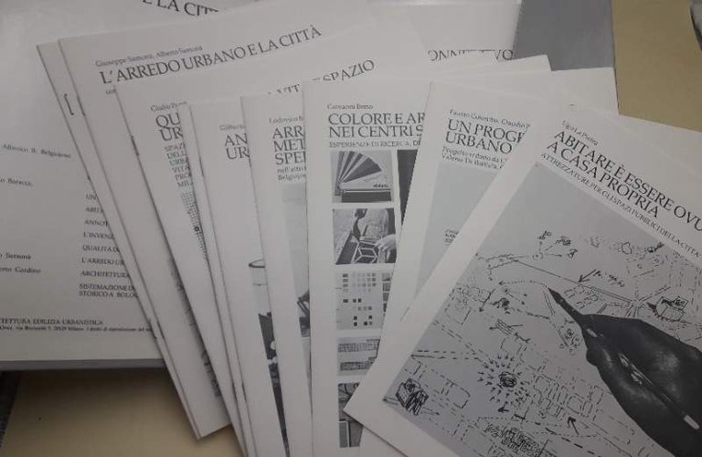 L'ARREDO URBANO E LA CITTA'-III vol.