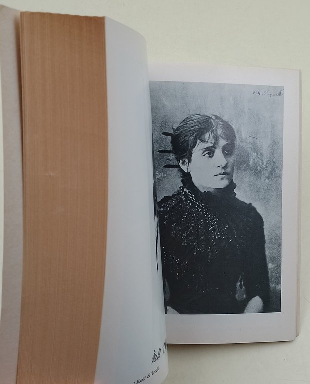 L'Attrice divina-Eleonora Duse nel teatro italiano fra i due secoli