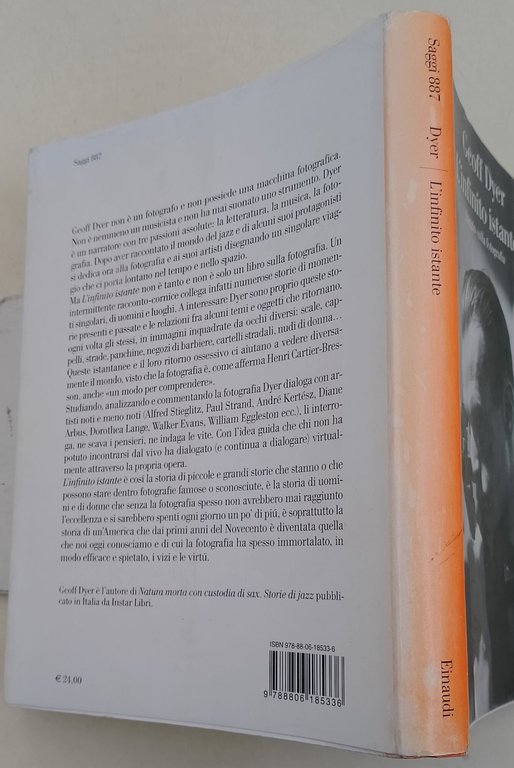 L'infinito istante- Saggio sulla fotografia