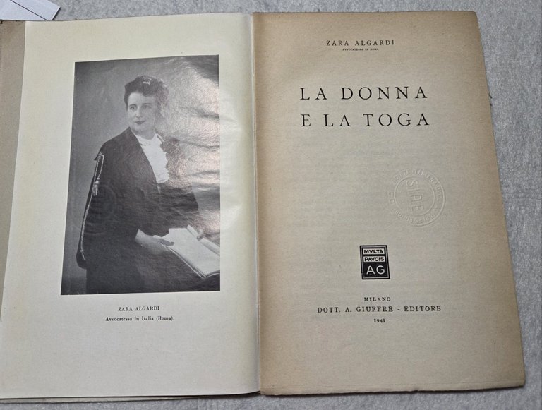 La donna e la toga | Immagine Gallery 2