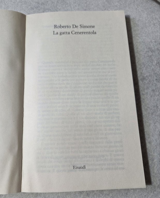 La gatta Cenerentola. Con videocassetta | Immagine Gallery 3