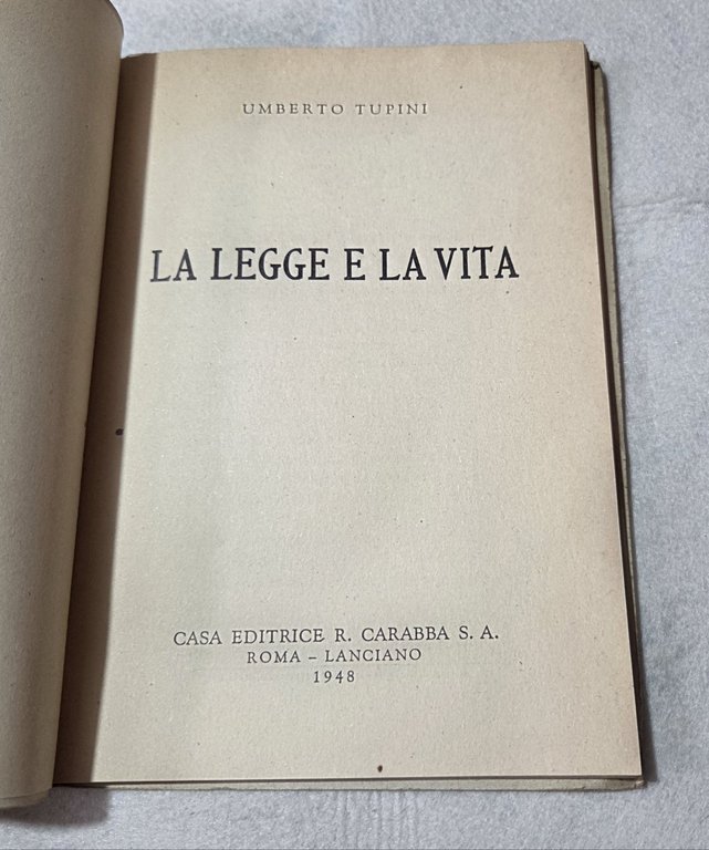 La legge e la vita | Immagine Gallery 2