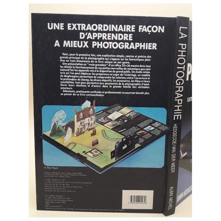 LA PHOTOGRAPHIE UN GRAND GUIDE AN RELIEF(1986)