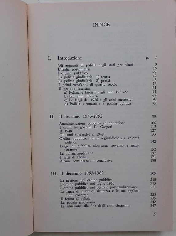La polizia in Italia dal 1945 a oggi