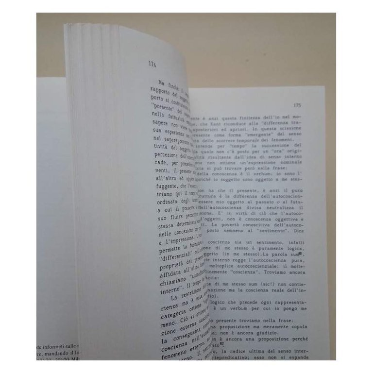 LA TOTALITA' DIFFERITA-METAFISICA ED ESISTENZA IN KANT(1984)
