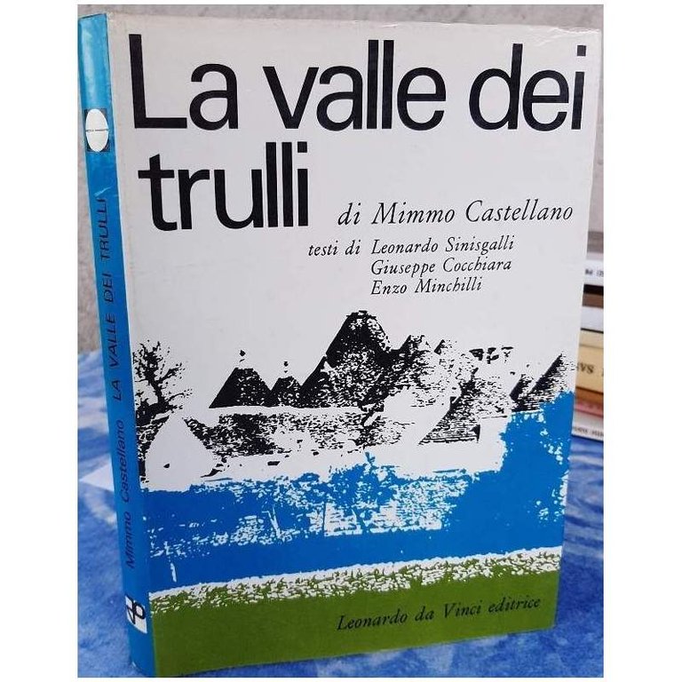 LA VALLE DEI TRULLI(1964)