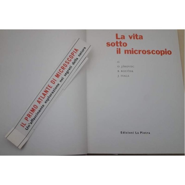 LA VITA SOTTO IL MICROSCOPIO(1965)