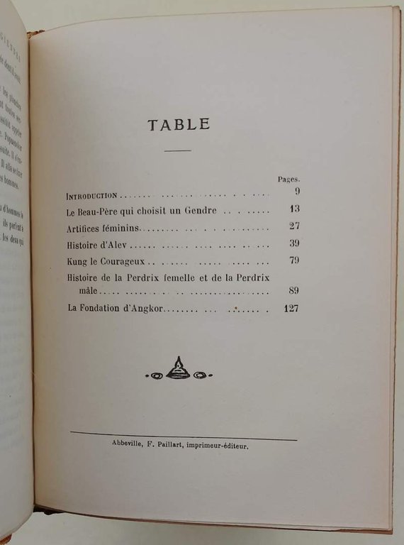 LEGENDES CAMBODGIENNNES QUE M'A CONTEES LE GOUVERNATEUR KHIEU(1922)