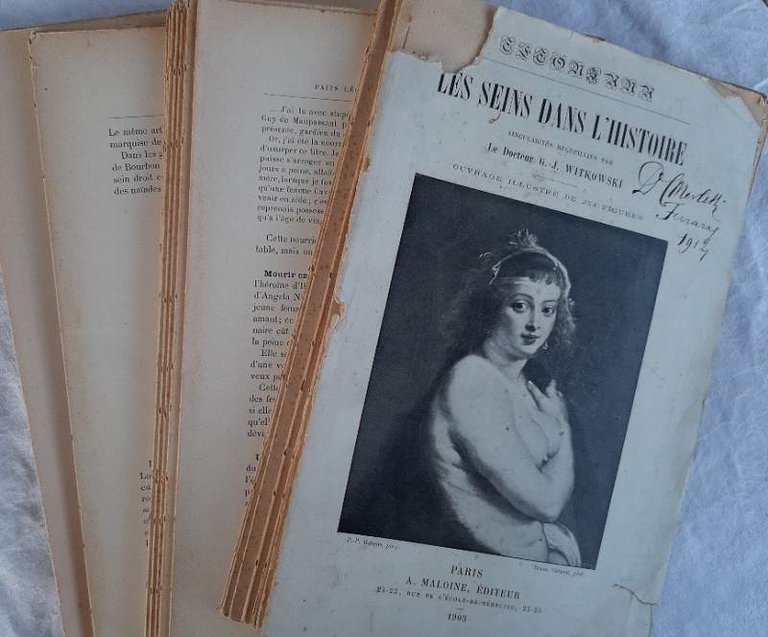 LES SEINS DANS L'HISTOIRE(1903)