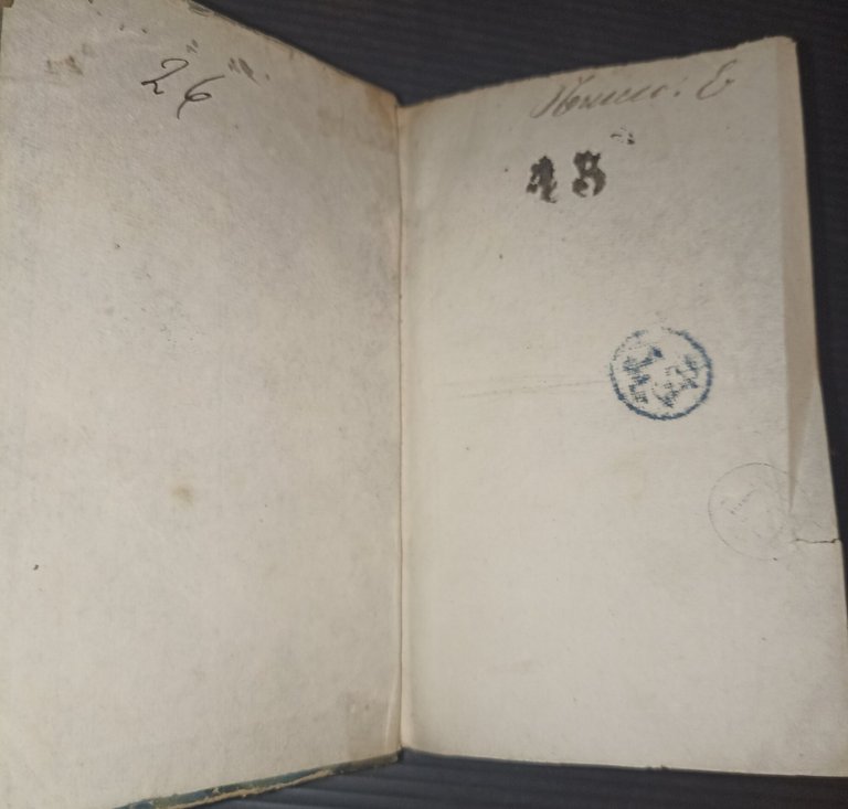 Manuel ou vocabulaire et secrétaire de la Langue française e …