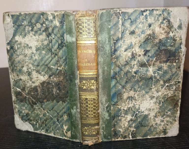 Manuel ou vocabulaire et secrétaire de la Langue française e …