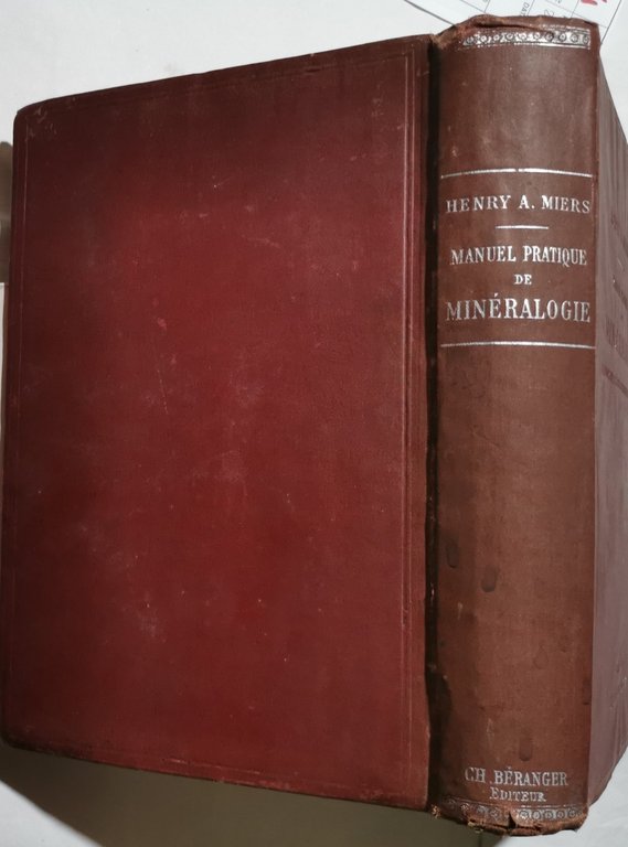 Manuel pratique de mineralogie