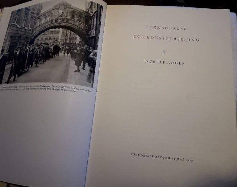 MED KUNGEN PA ACQUAROSSA-DEN ARCHOLOGISKA UTGRAVNINGEN AV EN ETRUSKISK STAD( …