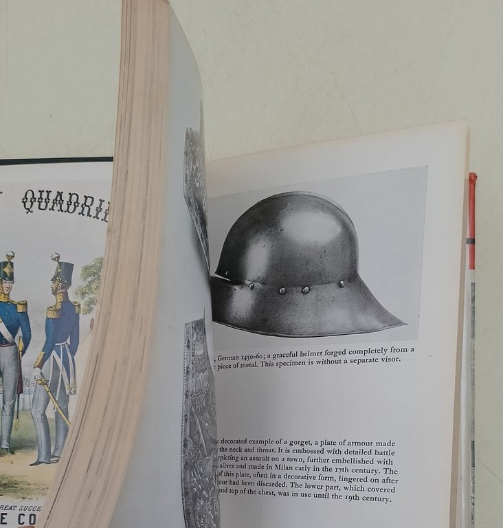 Militaria