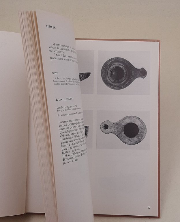 Museo Nazionale Romano- I Bronzi-de luIV, 1- Le Lucerne