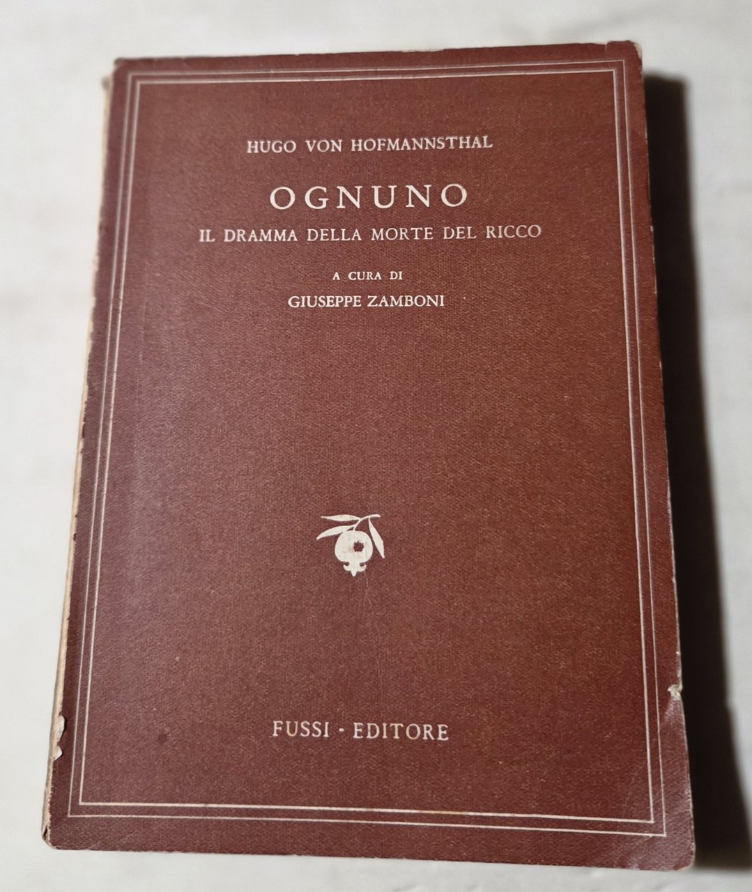 Ognuno - Il dramma della morte del ricco