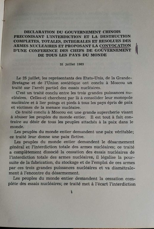 PEUPLES DU MONDE ENTIER, UNISSONS-NOUS POUR L'INTERDICTION...(1963)