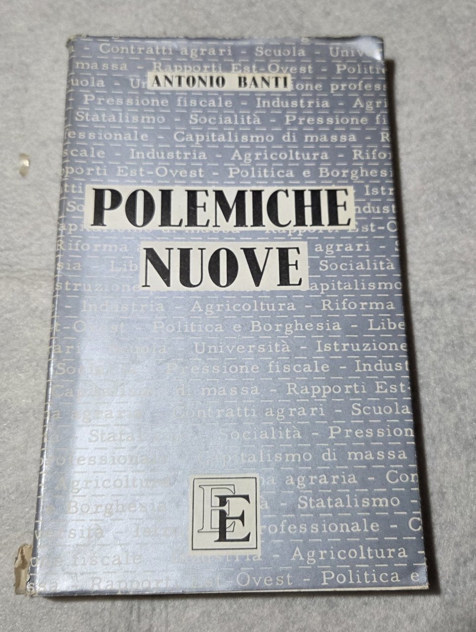 Polemiche nuove | Immagine principale