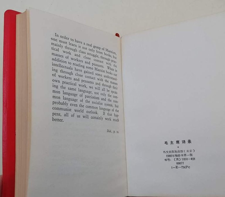 QUOTATIONS FROM CHAIRMAN MAO TSE-TUNG( 1966)