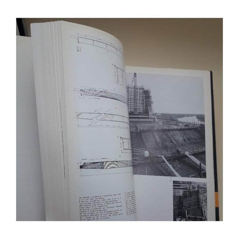 REALIZZAZIONI ITALIANE IN CEMENTO ARMATO PRECOMPRESSO 1966/70(1970)