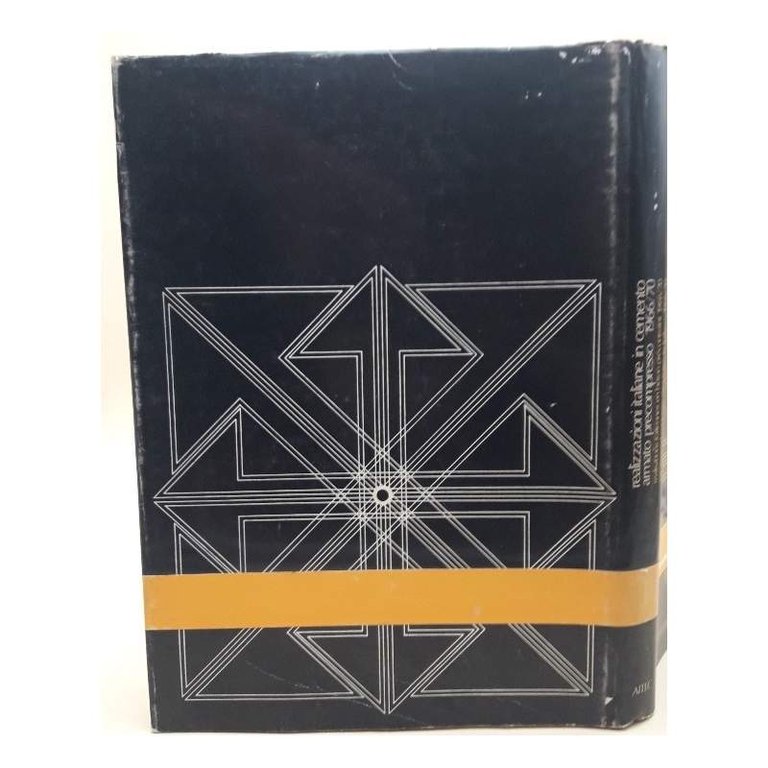REALIZZAZIONI ITALIANE IN CEMENTO ARMATO PRECOMPRESSO 1966/70(1970)