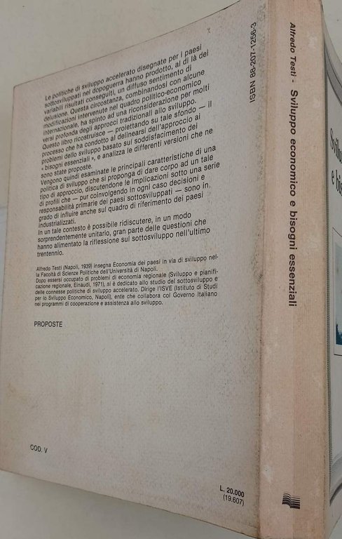 SVILUPPO ECONOMICO E BISOGNI ESSENZIALI(1988)