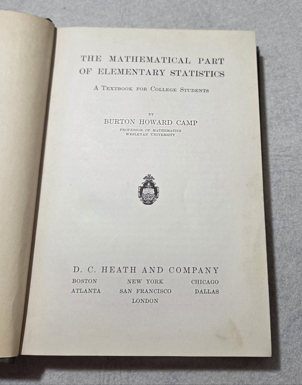 The mathematical part of elementary statistics | Immagine principale