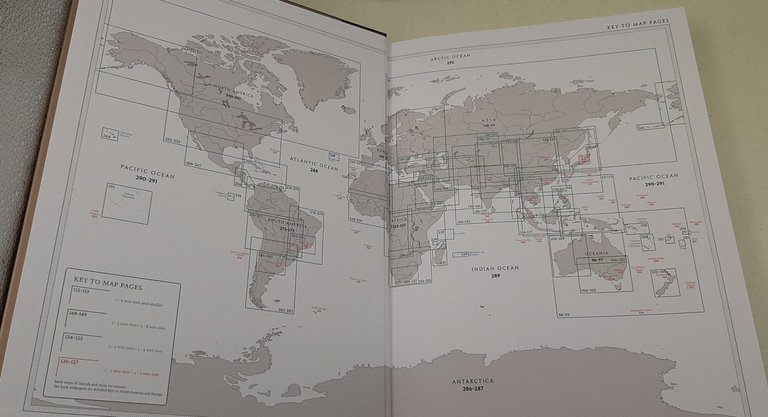 The Times Concise Atlas of the World [Lingua Inglese] | Immagine Gallery 3