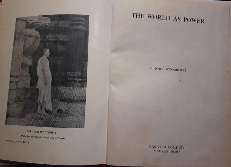 THE WORLD AS POWER(1974)