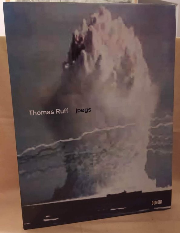 THOMAS RUFF JPEGS (2009)