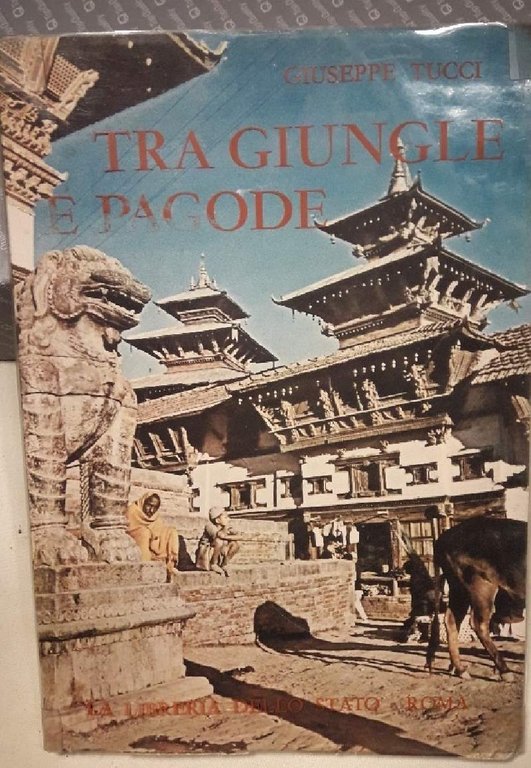 TRA GIUNGLE E PAGODE(1953)
